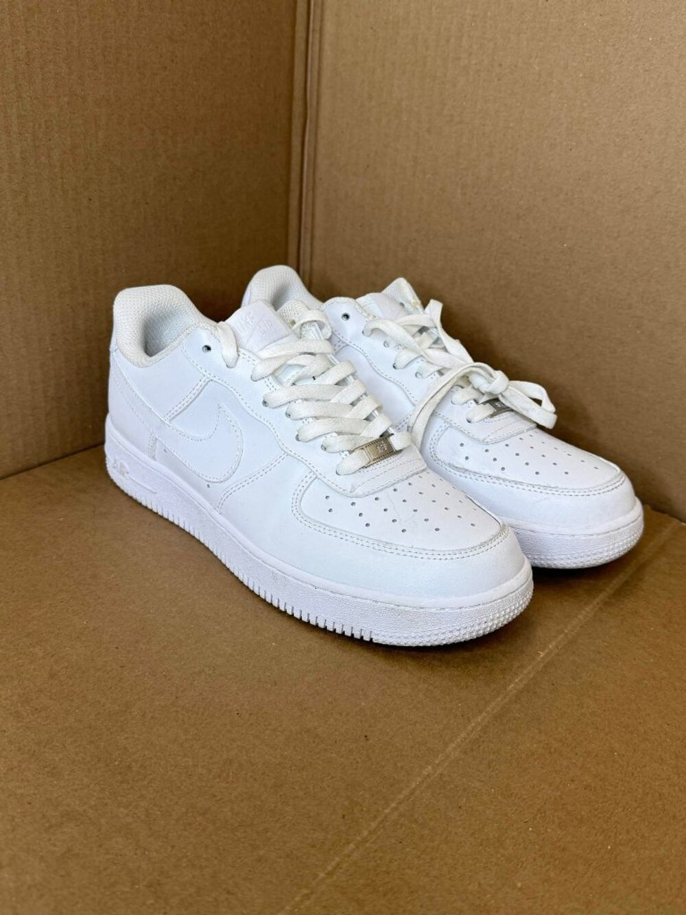Nike Air Force 1 '07 Triple White - Men's Size 9.5